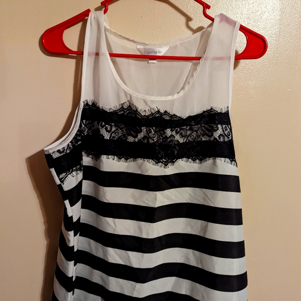 LG.Shear Tank with Lacey-frill Ascent